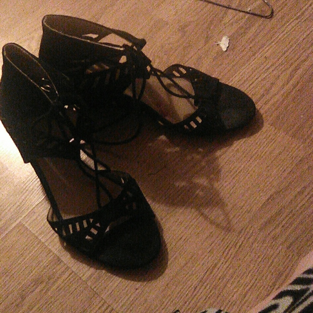 Wedges - Picture 1 of 3